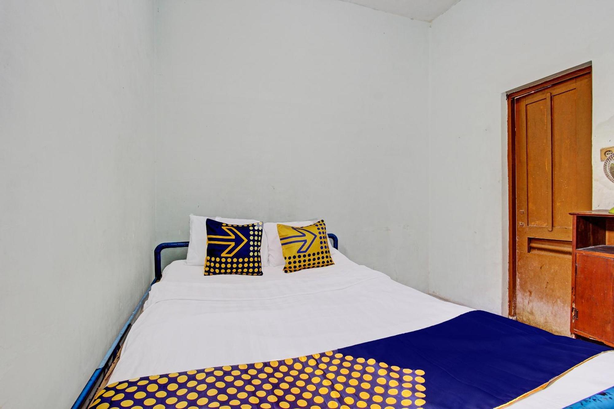Spot On 92336 Hotel Sukowati Solo 外观 照片