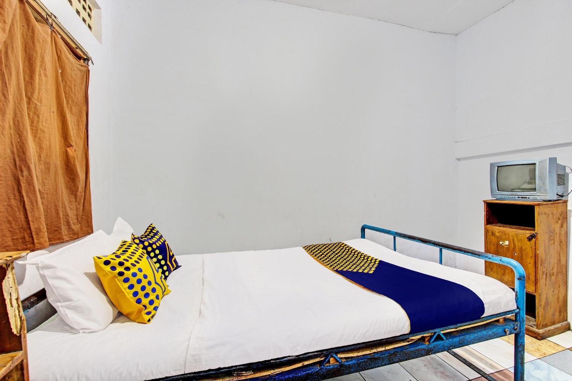 Spot On 92336 Hotel Sukowati Solo 外观 照片