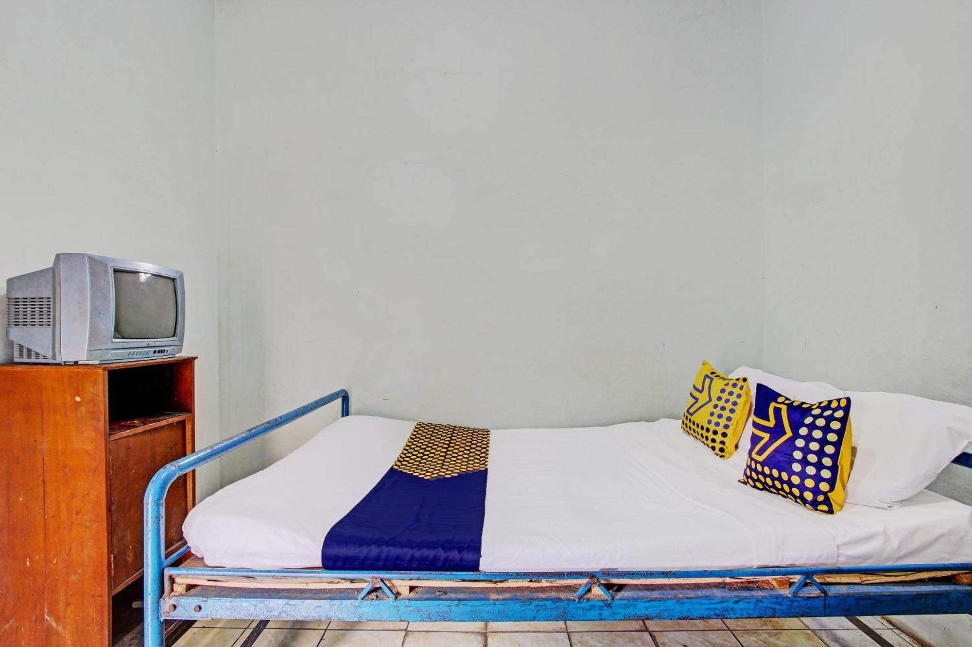 Spot On 92336 Hotel Sukowati Solo 外观 照片