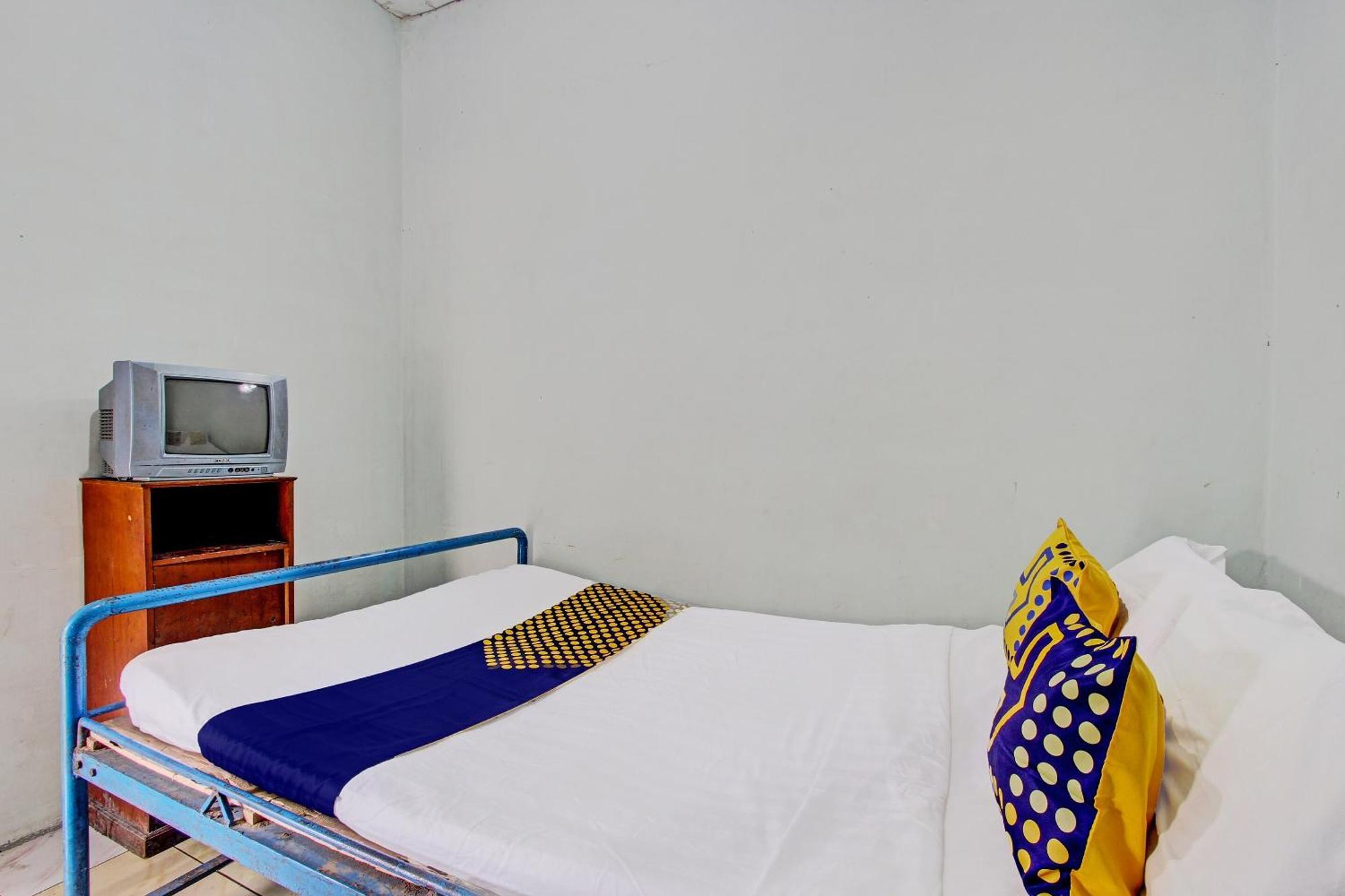 Spot On 92336 Hotel Sukowati Solo 外观 照片